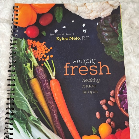 Simply Fresh Spiral Cookbook by - Colorful Cover - Picture 2 of 2